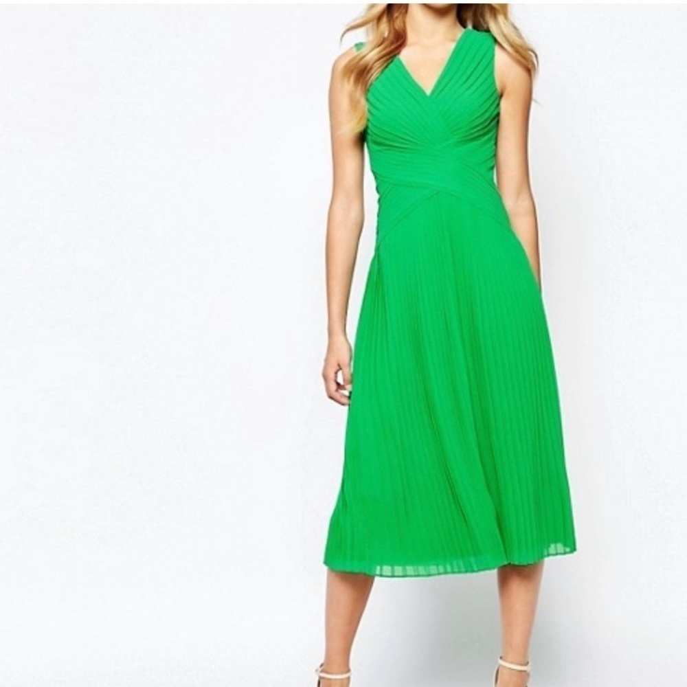 Ted Baker Valanci Pleated Midi Green Sleeveless V Neck‎ Dress Sz 4